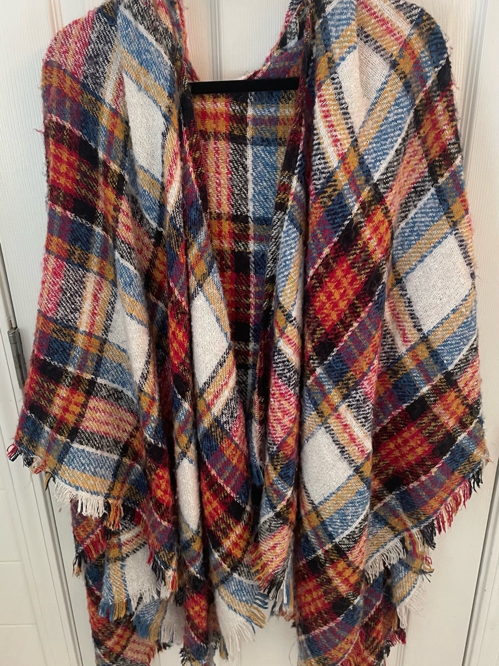 Cozy Plaid Fringe Shawl Poncho in Multicolor